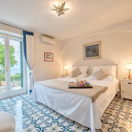 Albachiara Up To 8 Guests דירה *