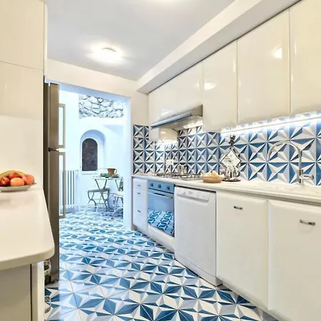 Albachiara Up To 8 Guests קאפרי